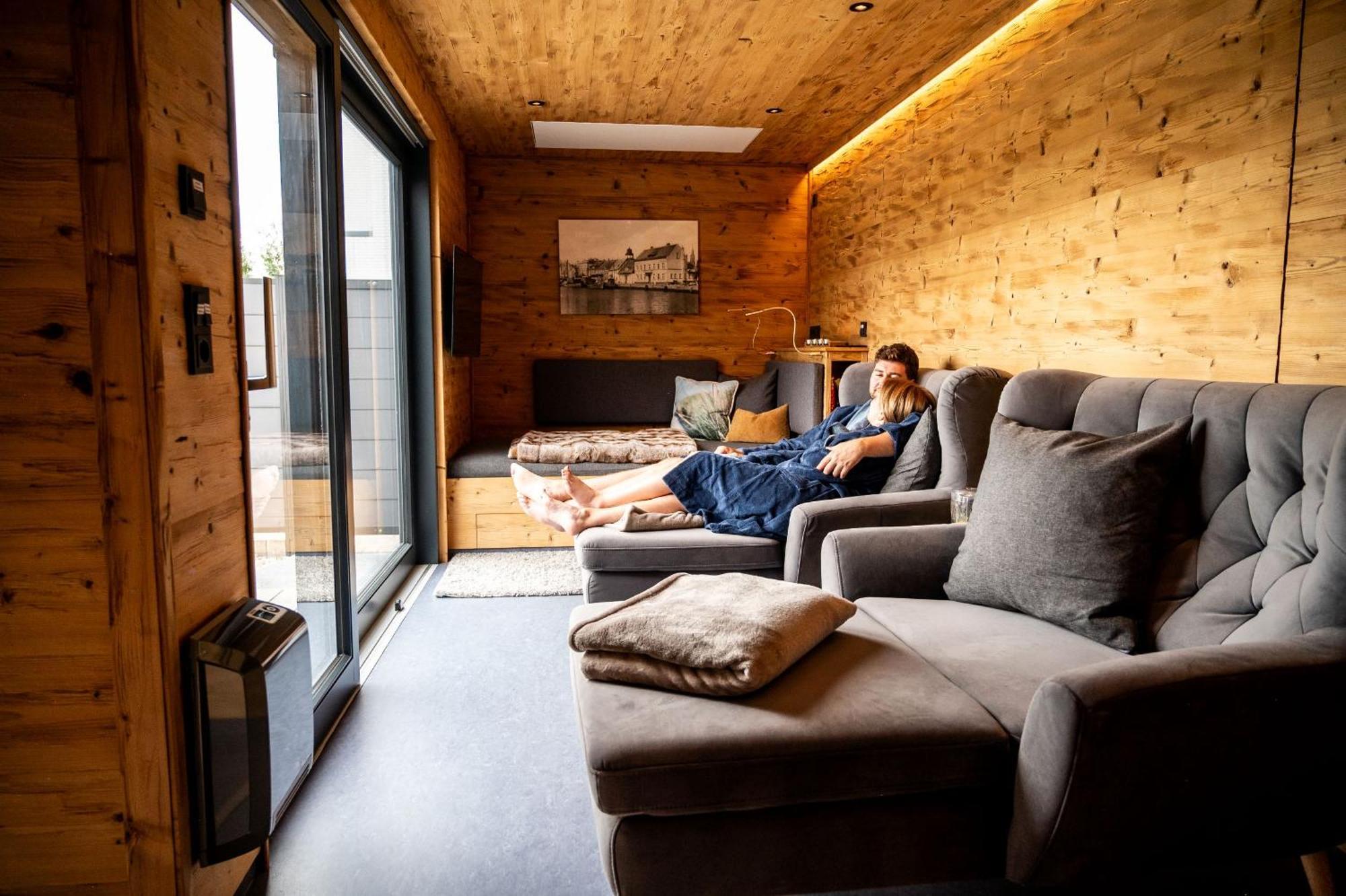 Hafenhotel Pommernyacht Hotel 3*